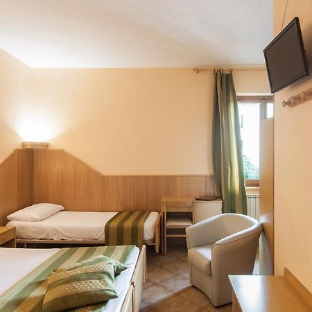 Hotel Da Giovanna Chiusi della Verna Exterior foto